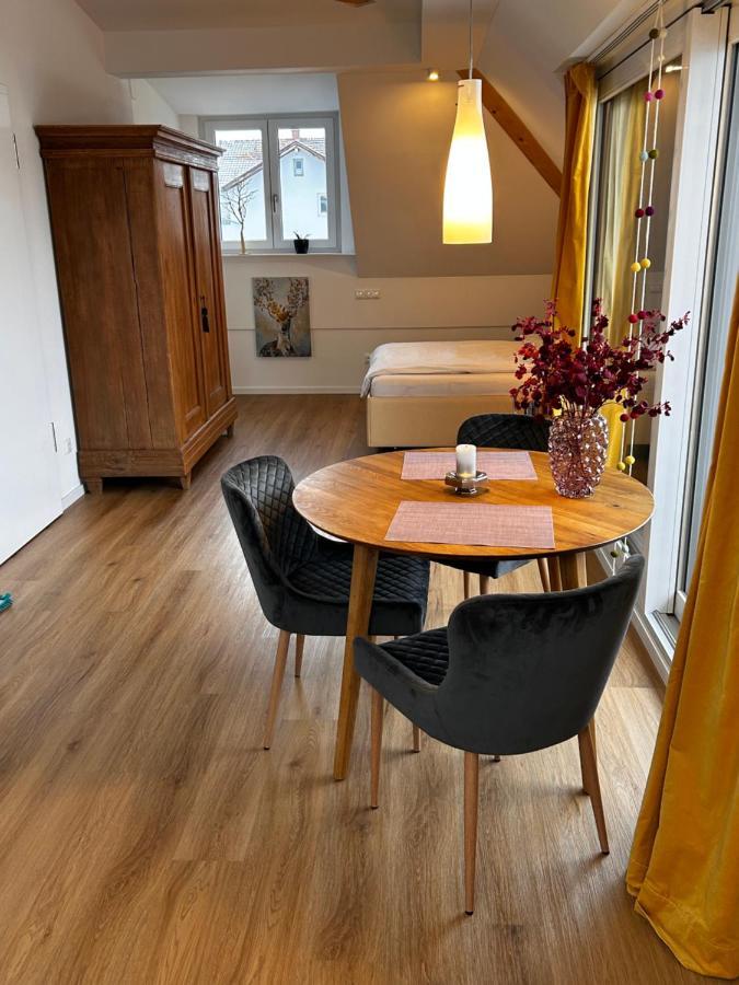 Terralpin Apartments - Charmante Dg Wohnung Mit Balkon Bruckmühl Exterior foto
